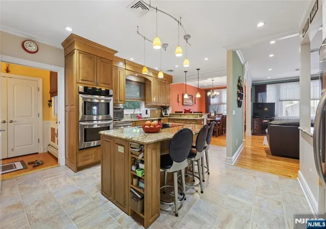Photo 3 of Sale Pending at 105 Kossuth St, Wallington, NJ 07057 | MLS# 26024886 | Listing updated on 2026-08-19
