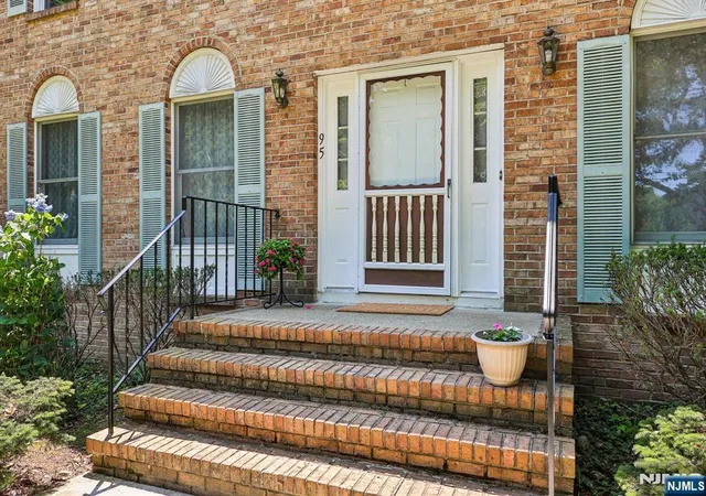 Photo 3 of Sale Pending at 95 Turret St, Park Ridge, NJ 07656 | MLS# 26024958 | Listing updated on 2026-09-03
