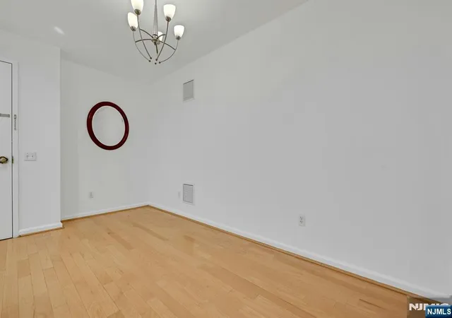 Listing Photo 4 - Condo for sale in building located at 189 Forest, Paramus, NJ 07652 - Unit #213