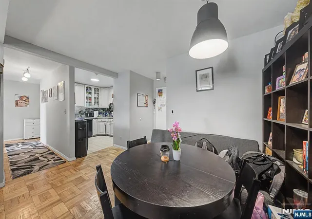 5th image of 2000 Linwood Ave #10R, Fort Lee, NJ 07024 | MLS# 26025089