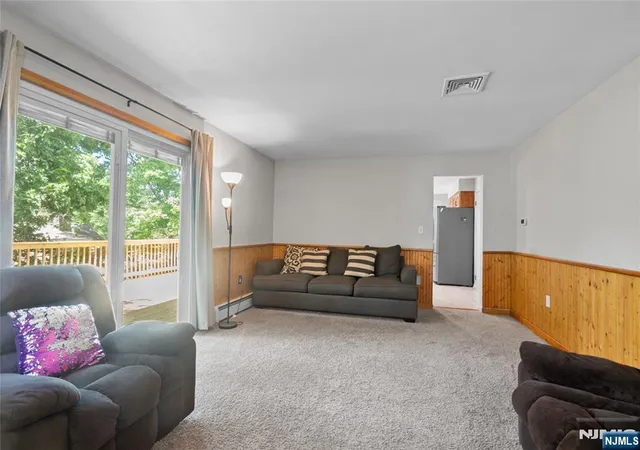 Photo 4 of Sale Pending at 10 Tice Rd, Hewitt, NJ 07421 | MLS# 26025125 | Listing updated on 2026-08-11
