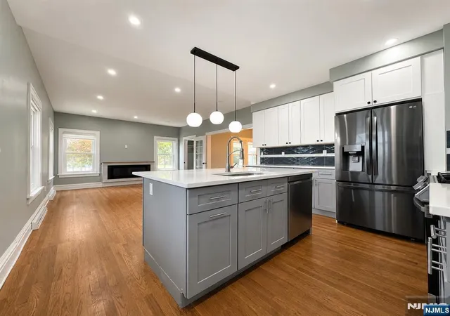 Photo 3 of House for sale at 254 Midland Ave, River Edge, NJ 07661 | MLS# 26025202 | Listing updated on 2026-07-31