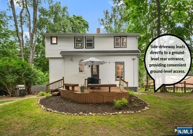Photo 3 of Sale Pending at 40 W Oak St, Ramsey, NJ 07446 | MLS# 26025320 | Listing updated on 2026-08-10