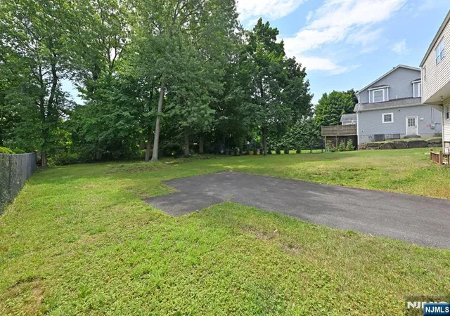 25th image of 155 Hasbrouck Ave, Emerson, NJ 07630 | MLS# 26025336