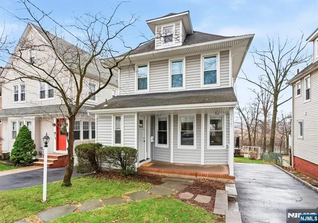 Photo 1 of Sale Pending at 117 Overpeck Ave, Ridgefield Park, NJ 07660 | MLS# 26025350 | Listing updated on 2026-09-17