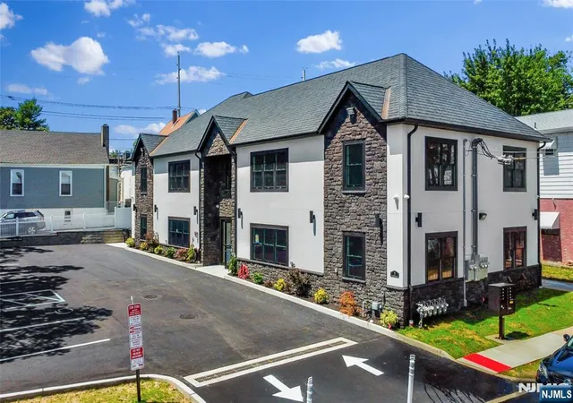 Listing Photo 1 - Condo for sale in building located at 5 Milton Ave, Jersey City, NJ 07013