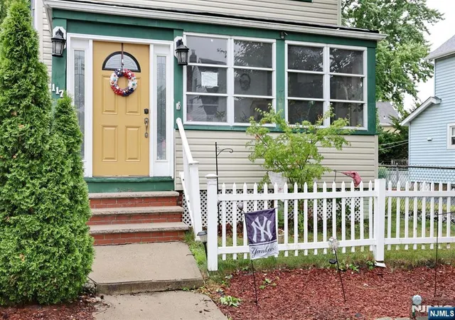 2nd image of 117 Delaware Ave, Dumont, NJ 07628 | MLS# 26025368