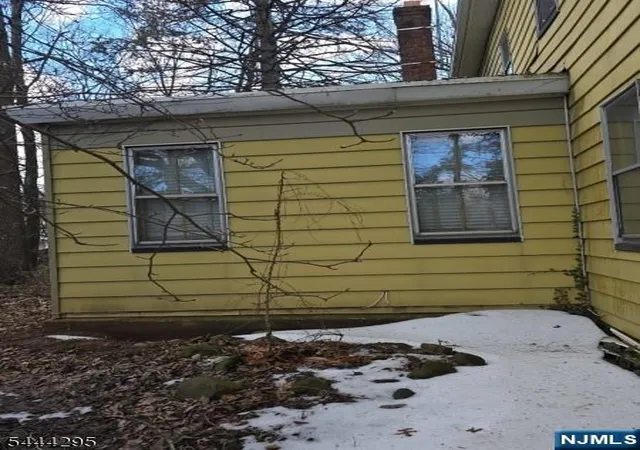 3rd image of 526 528 Union Ave, Elizabeth, NJ 07208 | MLS# 26025395