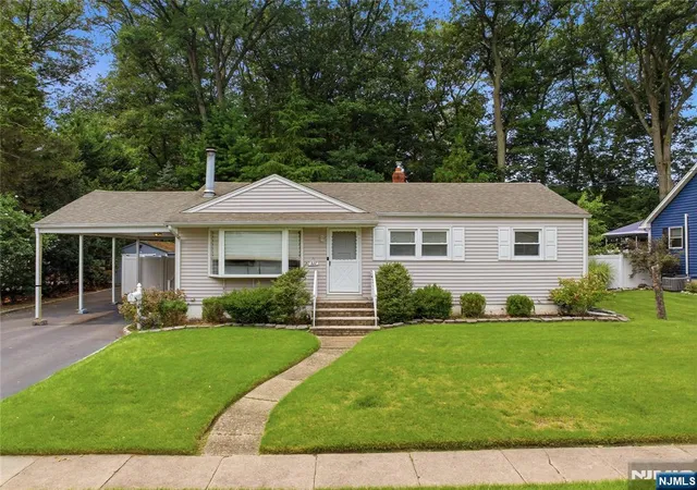 1st image of 320 Ridgewood Blvd North, Twp Of Washington, NJ 07676 | MLS# 26025497