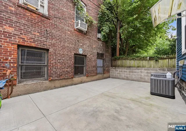 3rd image of 244 Clinton Ave, Jersey City, NJ 07304
