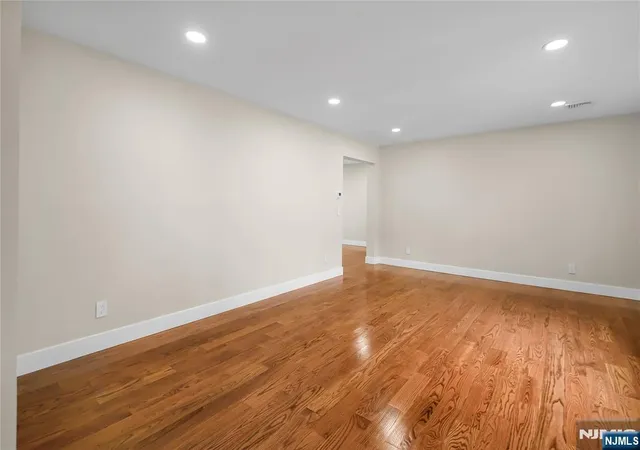 5th image of 128 Grove St, Mahwah, NJ 07430 | MLS# 26025520