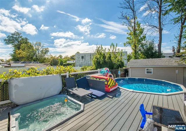 2nd image of 31 Zeliff Ave, Little Falls, NJ 07424 | MLS# 26025539