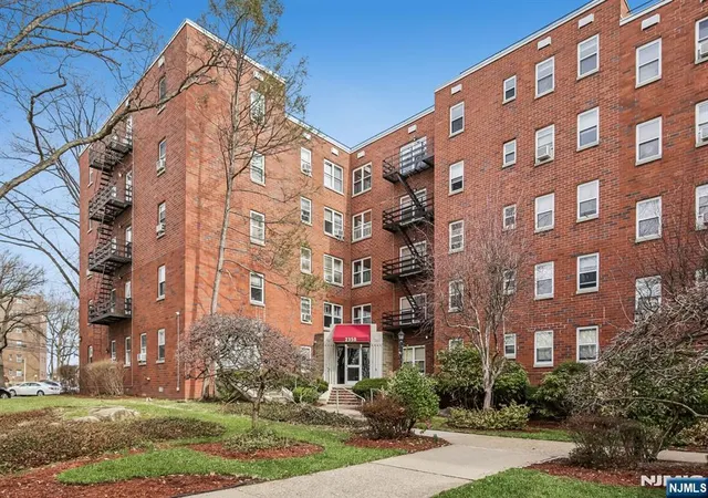 1st image of 2350 Linwood Ave #4E, Fort Lee, NJ 07024 | MLS# 26025543