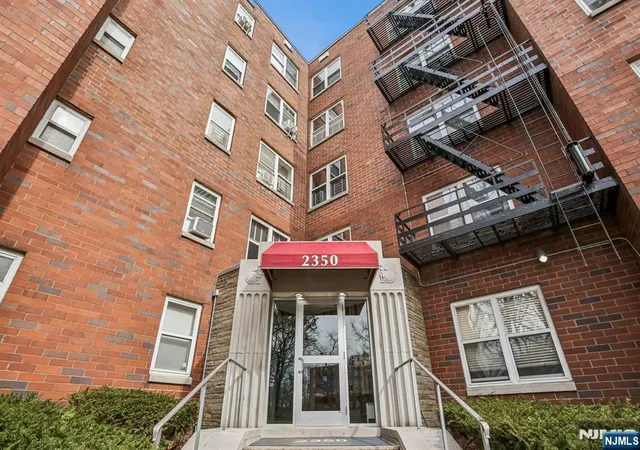 2nd image of 2350 Linwood Ave #4E, Fort Lee, NJ 07024 | MLS# 26025543