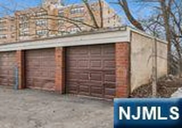 21st image of 2350 Linwood Ave #4E, Fort Lee, NJ 07024 | MLS# 26025543