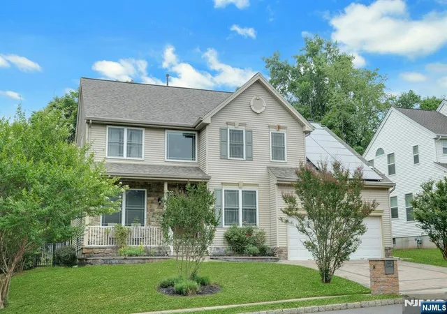 2nd image of 64 Walters Brook Dr, Bridgewater, NJ 08807 | MLS# 26025581