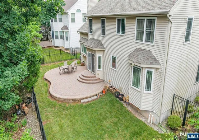 49th image of 64 Walters Brook Dr, Bridgewater, NJ 08807 | MLS# 26025581