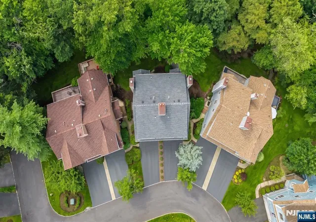 34th image of 15 Nuthatcher Ct, Wayne, NJ 07470 | MLS# 26025607
