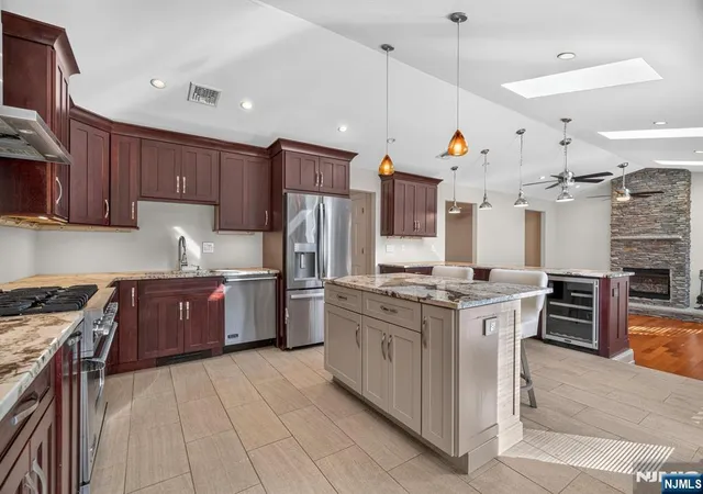 Photo 4 of Sale Pending at 30-07 Gentner Rd, Fair Lawn, NJ 07410 | MLS# 26025655 | Listing updated on 2026-08-26