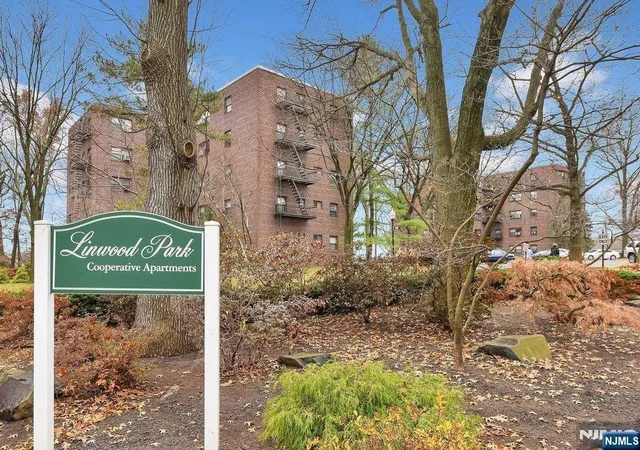 10th image of 3081 Edwin Ave #1H, Fort Lee, NJ 07024 | MLS# 26025664