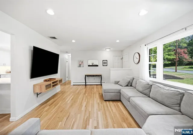 Photo 4 of Sale Pending at 45 Ravine Ave, Wyckoff, NJ 07481 | MLS# 26025669 | Listing updated on 2026-09-12