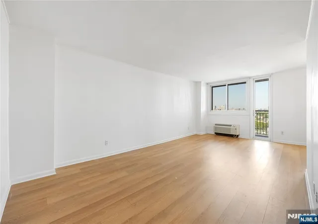 Photo 3 of House for sale at 100 Manhattan Ave #910, Union City, NJ 07087 | MLS# 26025671 | Listing updated on 2026-07-22