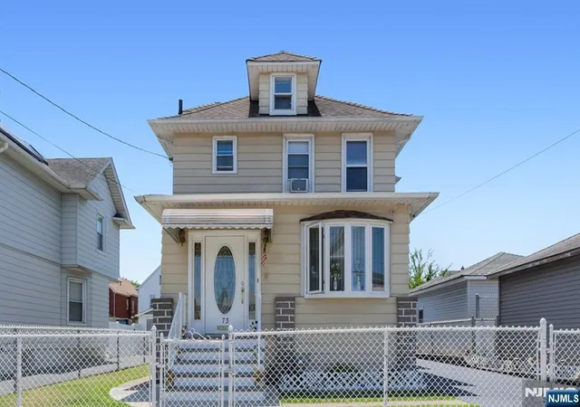 image of 73 Bergen Ave, Clifton, NJ 07011 | MLS# 26025749