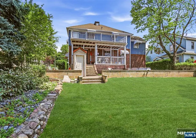 24th image of 148 John St, Englewood, NJ 07631 | MLS# 26025775