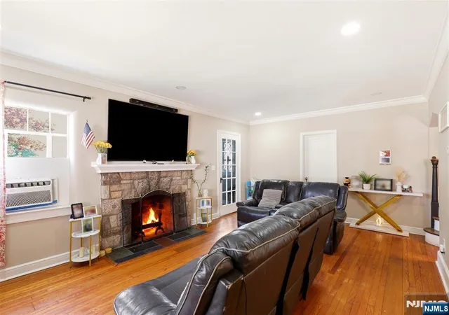3rd image of 148 John St, Englewood, NJ 07631 | MLS# 26025775