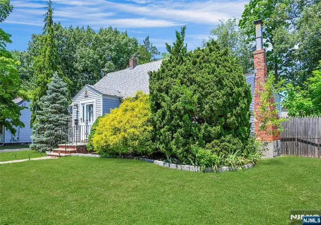 2nd image of 397 Pleasant Ave, New Milford, NJ 07646 | MLS# 26025781