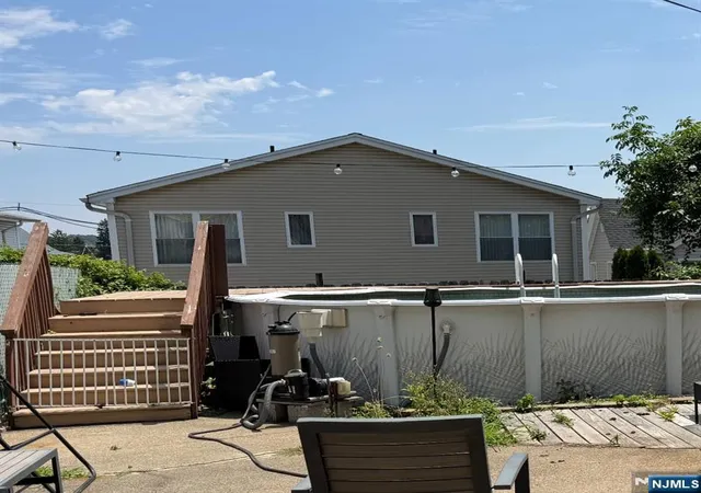 2nd image of 124 Farnham Ave, Garfield, NJ 07026 | MLS# 26025795