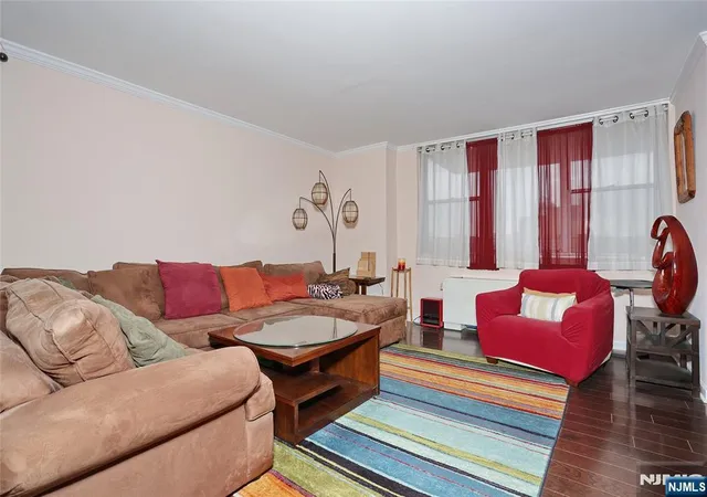 Photo 4 of House for sale at 6040 Boulevard #8H, West New York, NJ 07093 | MLS# 26025807 | Listing updated on 2026-09-27