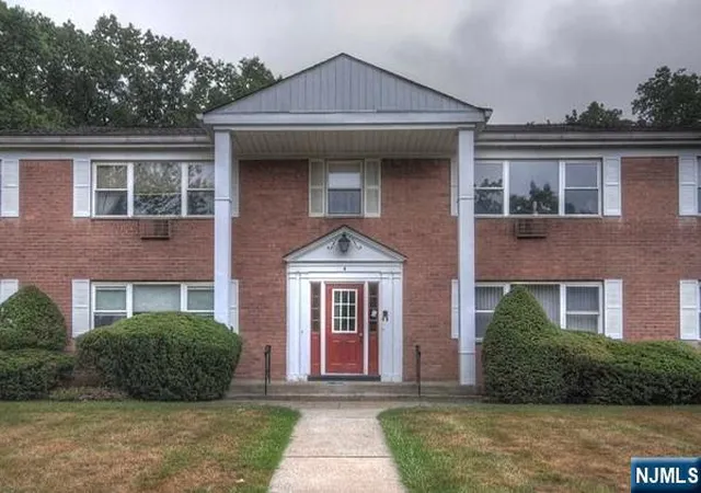 Listing Photo 1 - Condo for sale in building located at 12 Rolling Ridge Rd, Montvale, NJ 07645