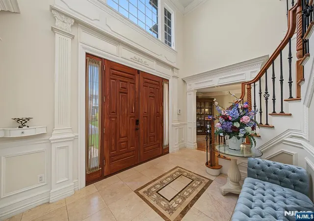 Photo 2 of Single family home for sale at 29 Meadow St, Demarest, NJ 07627 | MLS# 26025908 | Listing updated on 2026-09-13