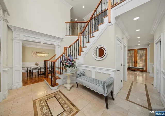 Photo 3 of Single family home for sale at 29 Meadow St, Demarest, NJ 07627 | MLS# 26025908 | Listing updated on 2026-09-13