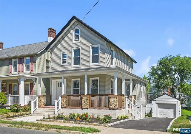 3rd image of 293 1St St, Keyport, NJ 07735 | MLS# 26025913