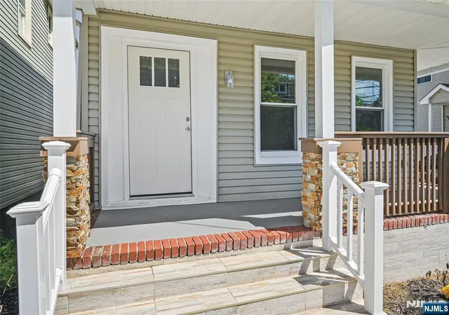 4th image of 293 1St St, Keyport, NJ 07735 | MLS# 26025913