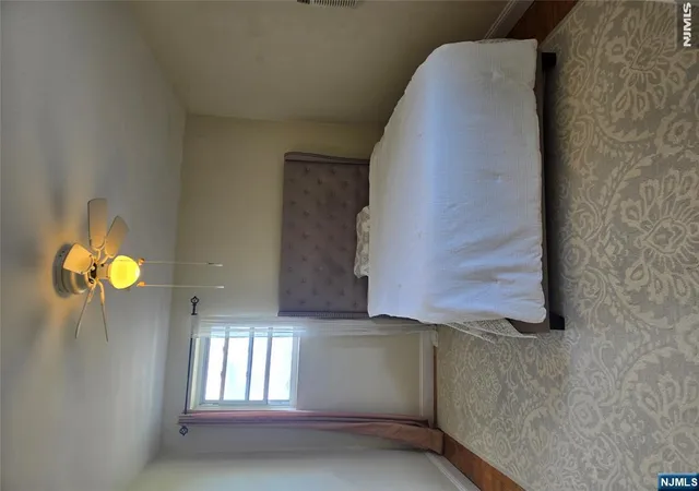 3rd image of 2345 Linwood Ave #6A, Fort Lee, NJ 07024 | MLS# 26025928