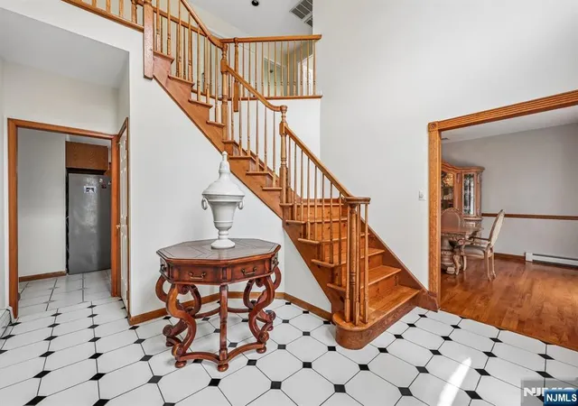 4th image of 6 Comanche Trl, Vernon, NJ 07462 | MLS# 26025988