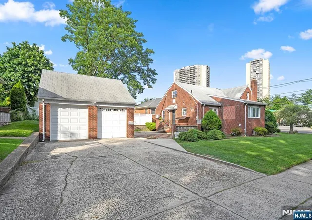 2nd image of 1303 Palisade Ave, Fort Lee, NJ 07024 | MLS# 26025992