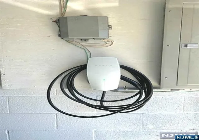 2nd image of 18 Short St, Fort Lee, NJ 07024