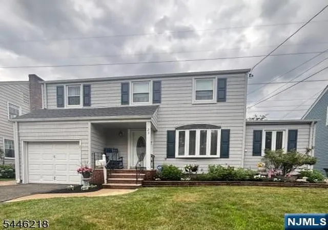 Photo 1 of Sale Pending at 23 Bolten Pl, Bloomfield, NJ 07003 | MLS# 26026088 | Listing updated on 2026-09-19