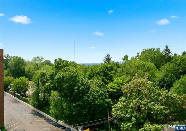 Photo 4 of Sale Pending at 125 Prospect Ave #8C, Hackensack, NJ 07601 | MLS# 26026096 | Listing updated on 2026-08-17