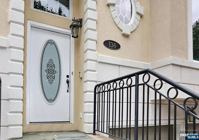 5th image of 136 Winding Crk, Old Tappan, NJ 07675 | MLS# 26026101
