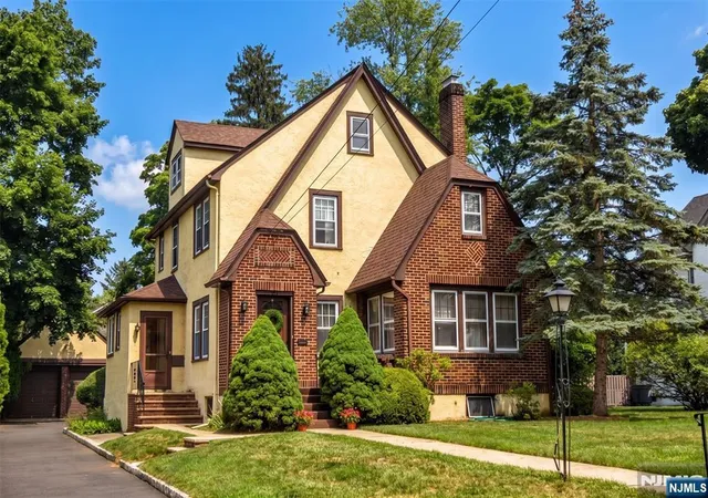 1st image of 255 Pearsall Ave, Ridgewood, NJ 07450 | MLS# 26026179