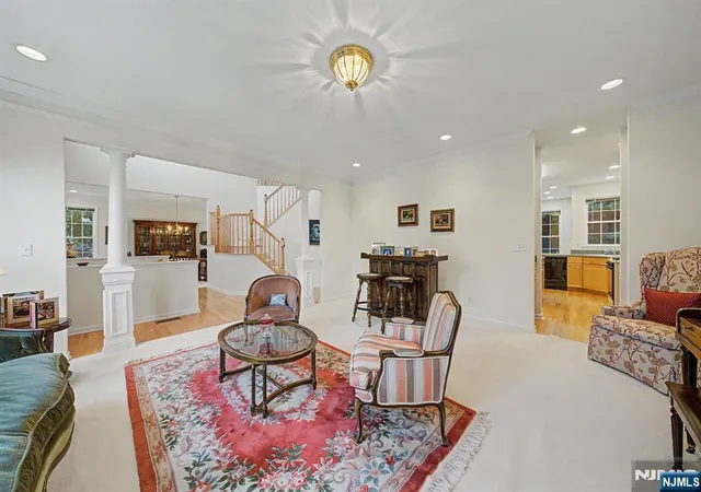 5th image of 29 Skytop Rdg, Oakland, NJ 07436 | MLS# 26026210