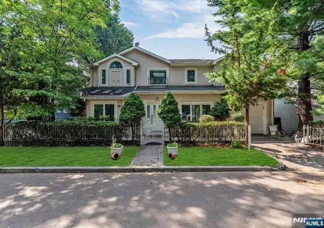 Photo 1 of Single family home for sale at 703 Stewart St, Ridgefield, NJ 07657 | MLS# 26026213 | Listing updated on 2026-09-19