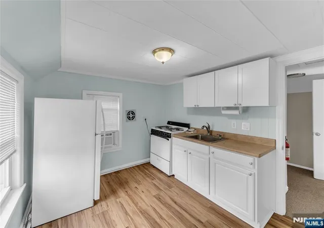 Photo 2 of Single family home for sale at 189 Livingston St, Northvale, NJ 07647 | MLS# 26026245 | Listing updated on 2026-07-25