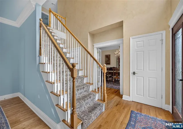 Photo 2 of Sale Pending at 33 Crestwood Dr, Glen Rock, NJ 07452 | MLS# 26026287 | Listing updated on 2026-09-05