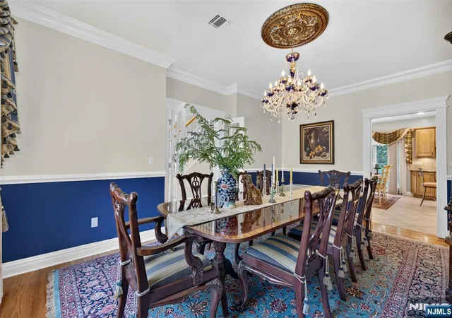 Photo 3 of Sale Pending at 33 Crestwood Dr, Glen Rock, NJ 07452 | MLS# 26026287 | Listing updated on 2026-09-05